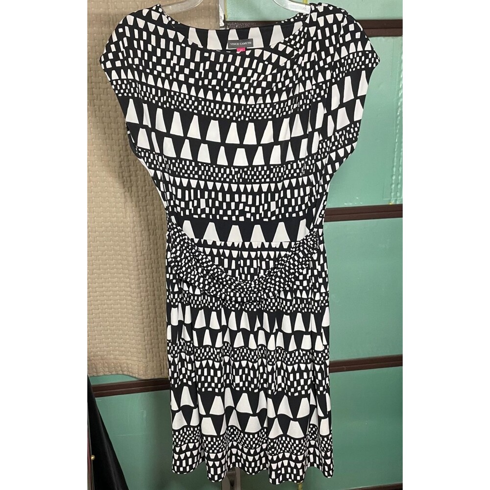 Vince Camuto Black & White Geometric Triangle Print Dress XS Cap Sleeve